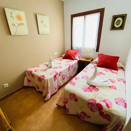וילה Individual Villa With Solar Heated Pool פלאיה בלנקה
