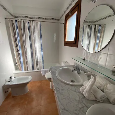 Individual Villa With Solar Heated Pool פלאיה בלנקה