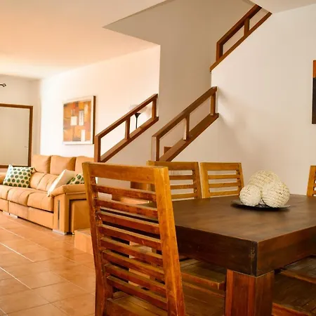 Villa Individual Villa With Solar Heated Pool Playa Blanca